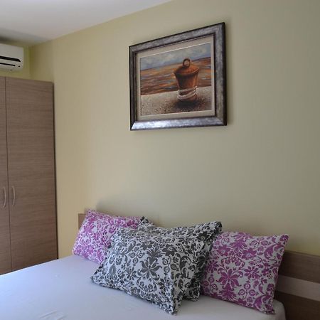 Apartments Lalevic Долни Морин Екстериор снимка