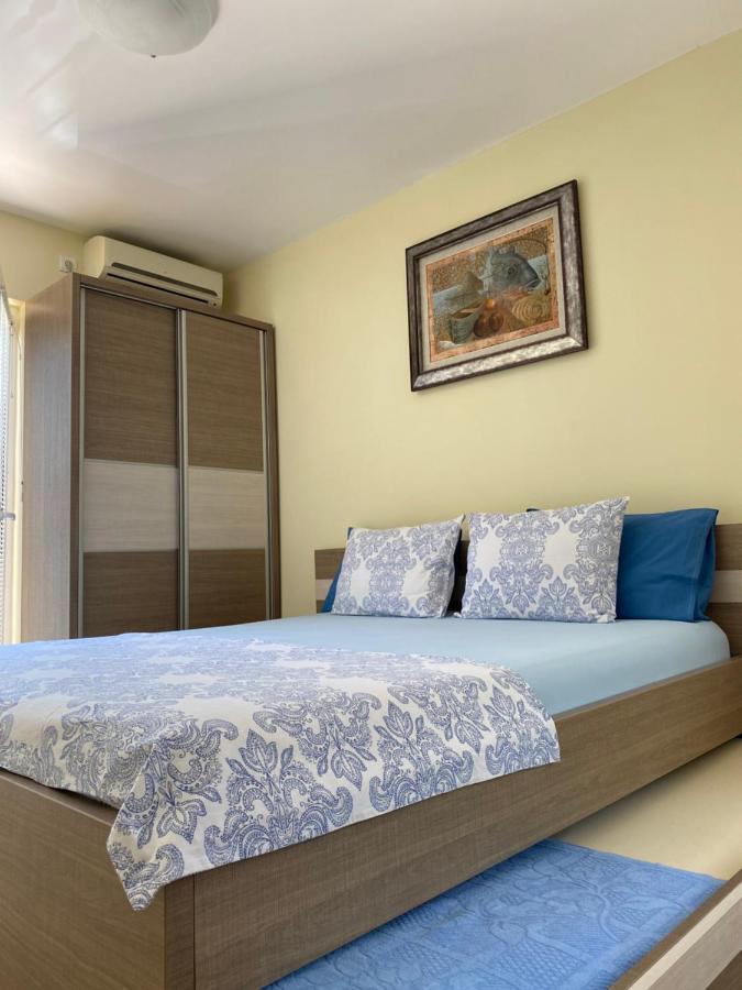 Apartments Lalevic Долни Морин Екстериор снимка