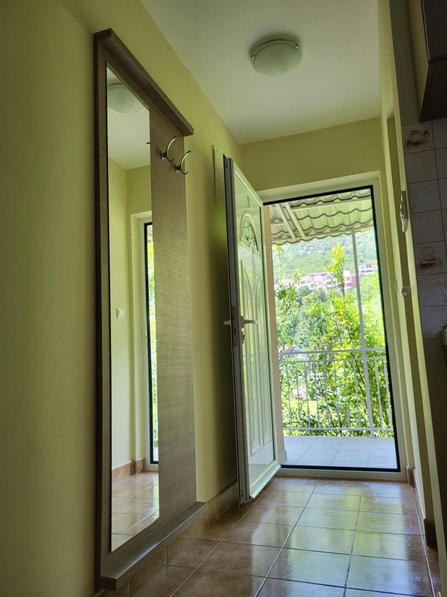 Apartments Lalevic Долни Морин Екстериор снимка